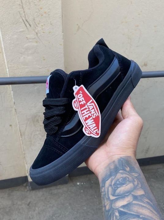 VANS KNU TOTAL BLACK