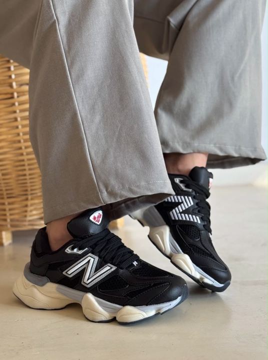 NEW BALANCE 9060 BLACK AND GRAY