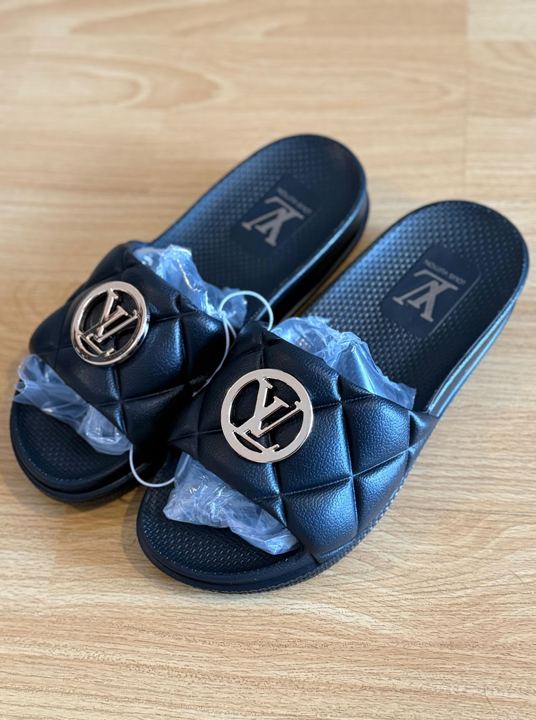 LOUIS VUITTON NEGRA