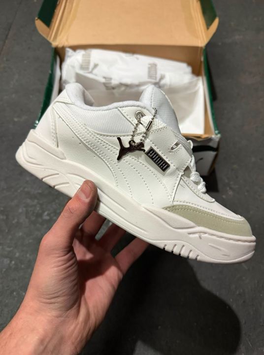 PUMA 180 TOTAL WHITE