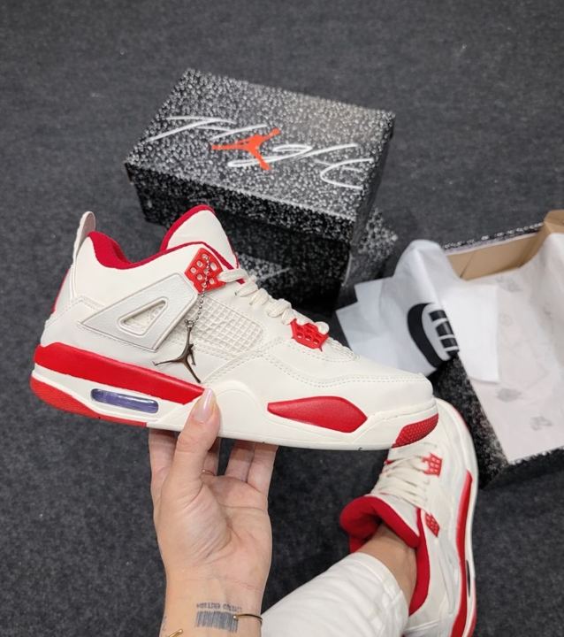 RETRO 4 RED