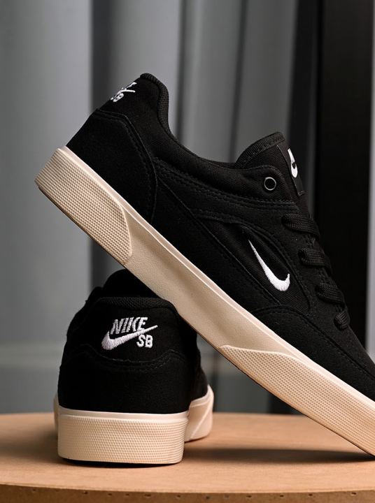 SB MALOR BLACK