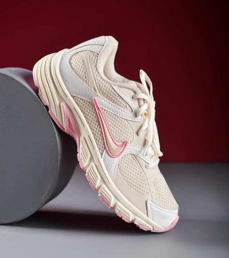 NIKE V5 RNR ROSE