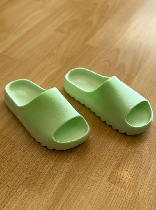 YEEZY LIMA