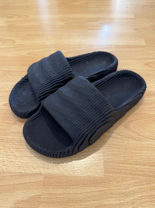 ADILETTE NEGRA
