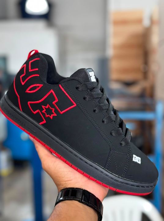 DC BLACK AND RED