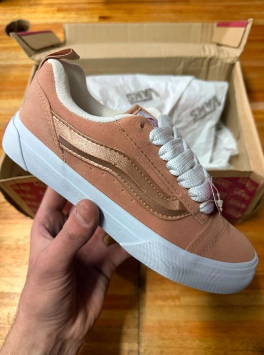 VANS KNU COBRE