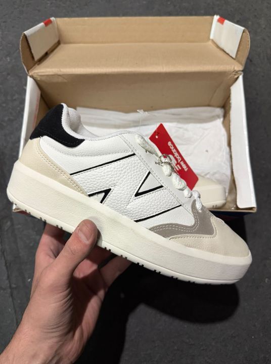 NEW BALANCE BALA